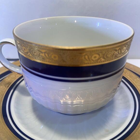 Winterling Marktleuthen Bavaria Tea Cup Saucer & Dessert Plates WIG1384 22k Gold - Picture 3 of 8